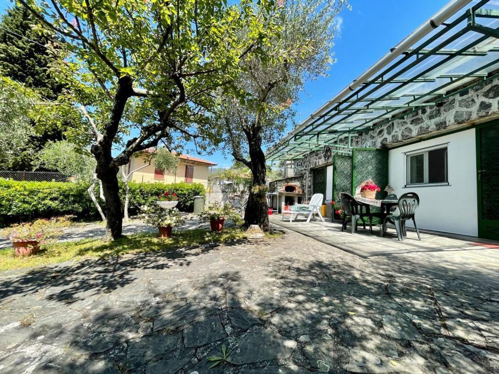 Rosy Apartment - Levanto, 5 Terre ภายนอก รูปภาพ